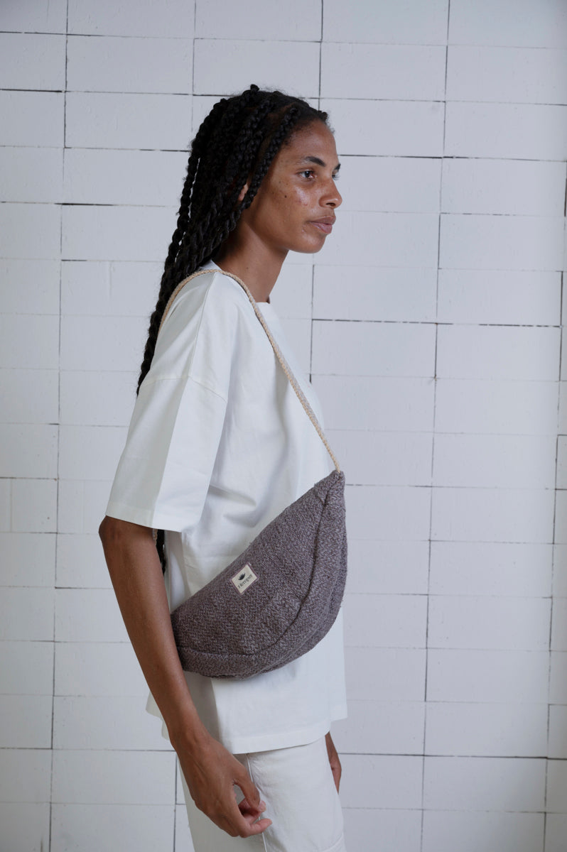 HEMPER| BAGS UNISEX|Riñonera banana LAVANDA 1311|LAV