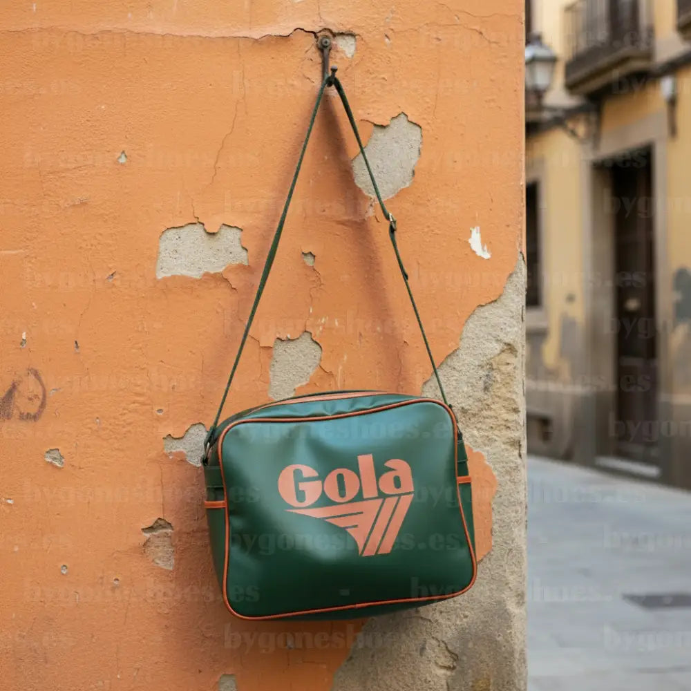 Bolsa Gola más desinflada y vacía